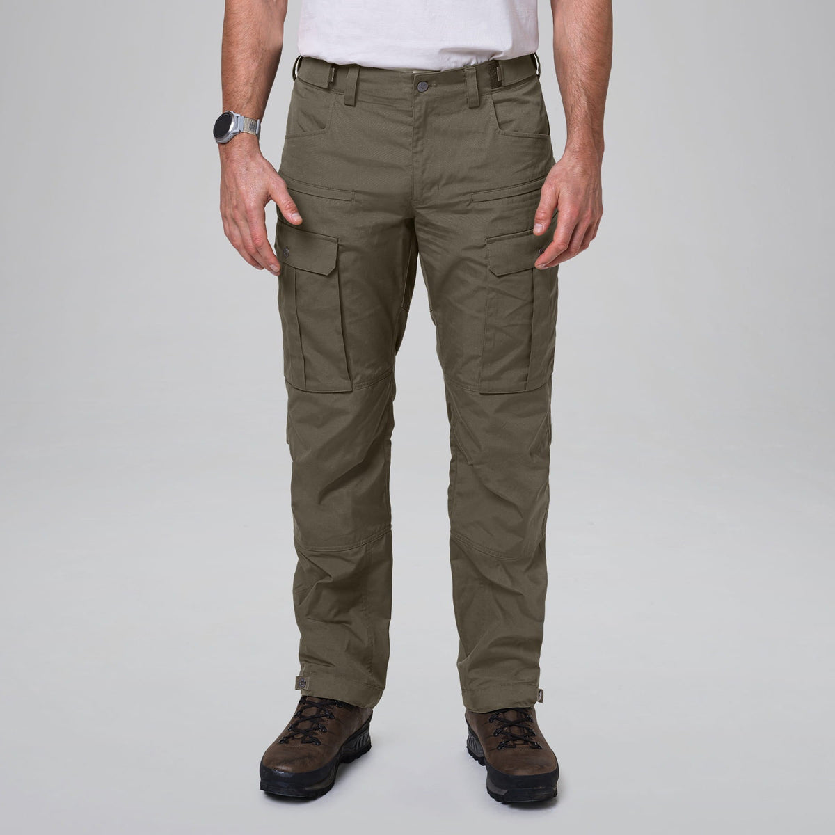 man:Torv Willow Waxed Cotton Blend Trekking Trousers