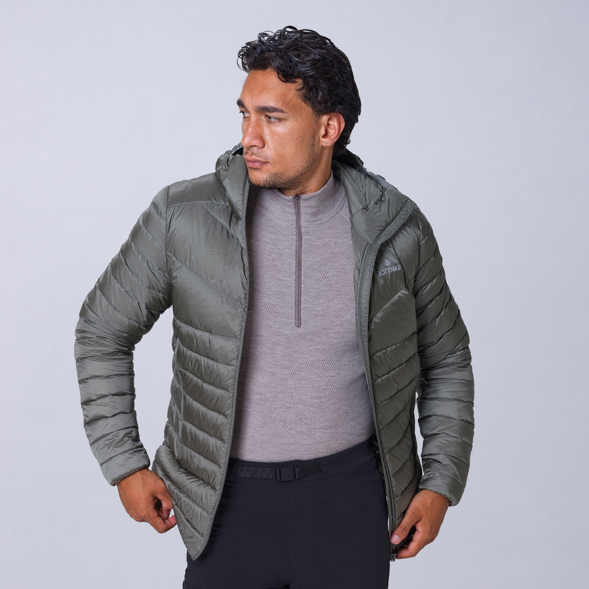 Varmr Lightweight Down Jacket