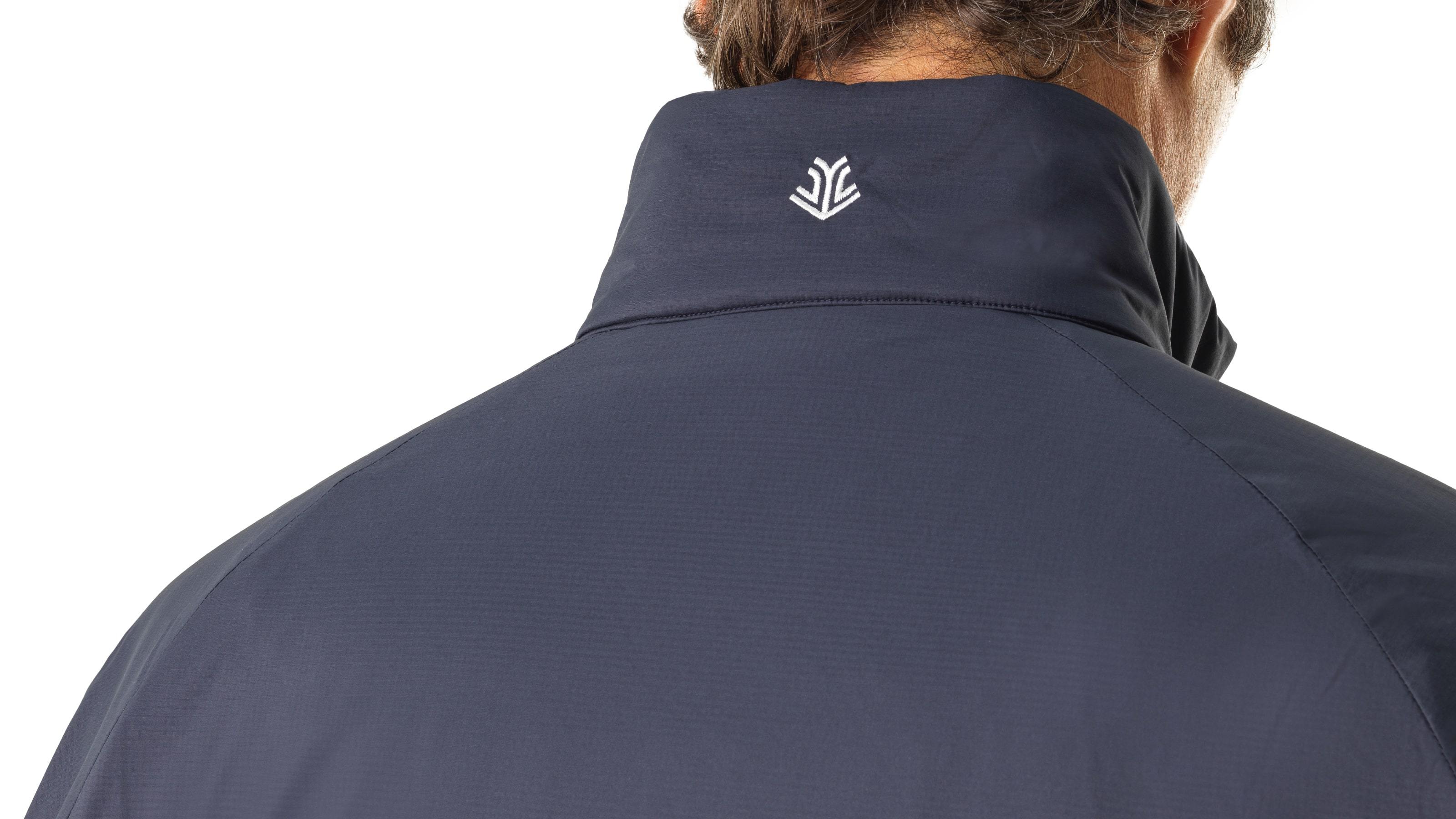 tech:Fitted stand-up collar with embroidered Mjolnir to rear.